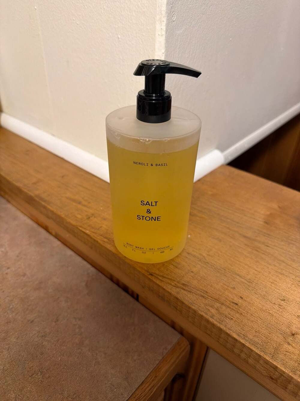 Salt & Stone Bergamot & Hinoki Antioxidant-Rich Body Wash 15.2 fl oz